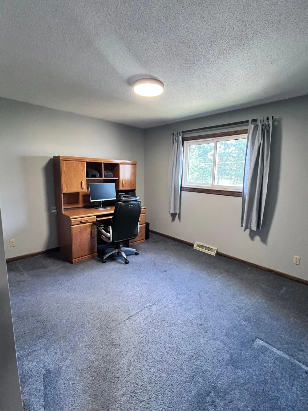 465 265th Avenue NE Isanti, MN 55040