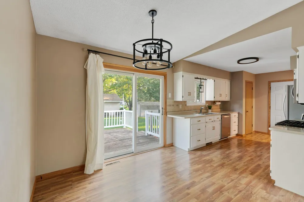 474 83rd Avenue NE Spring Lake Park, MN 55432