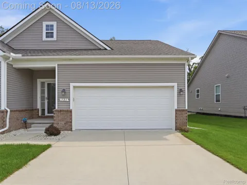 121 Coppice Way