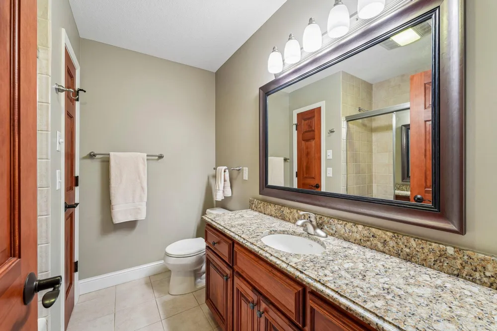 1206 102nd Street W Inver Grove Heights, MN 55077