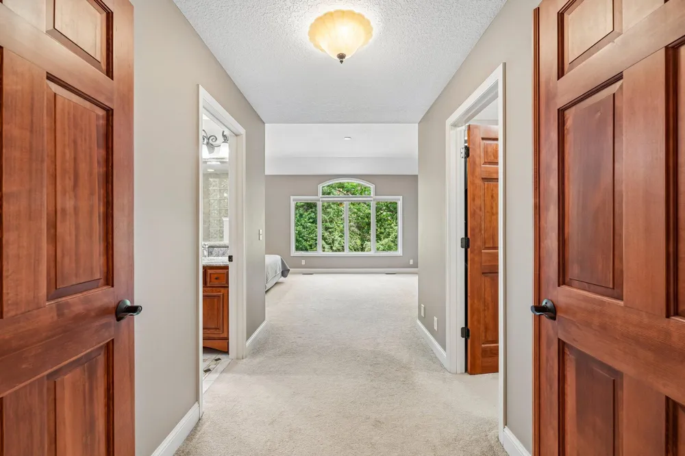 1206 102nd Street W Inver Grove Heights, MN 55077
