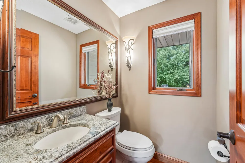 1206 102nd Street W Inver Grove Heights, MN 55077