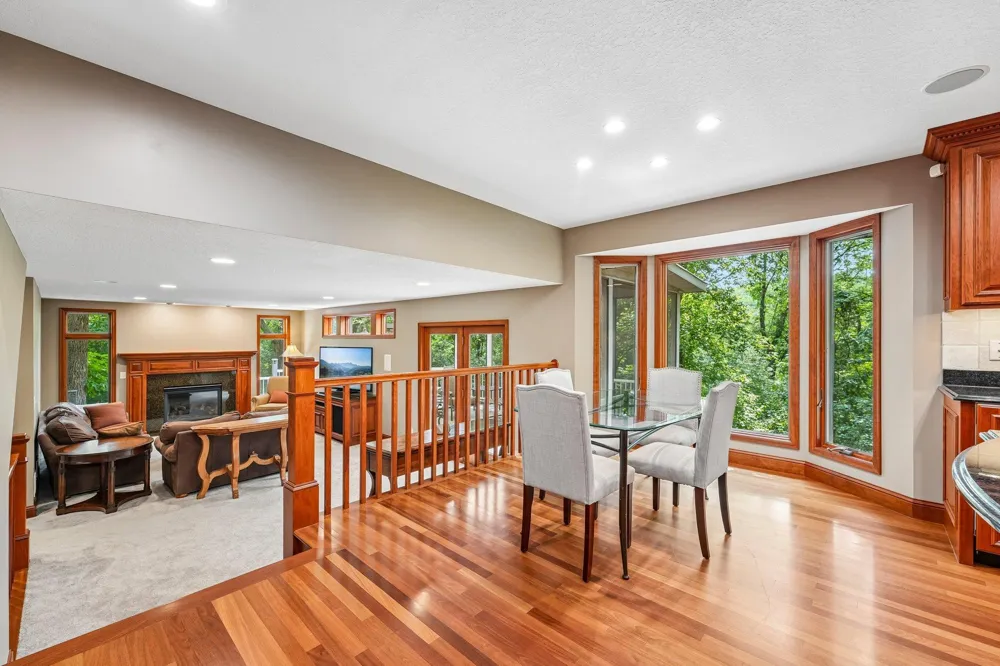 1206 102nd Street W Inver Grove Heights, MN 55077