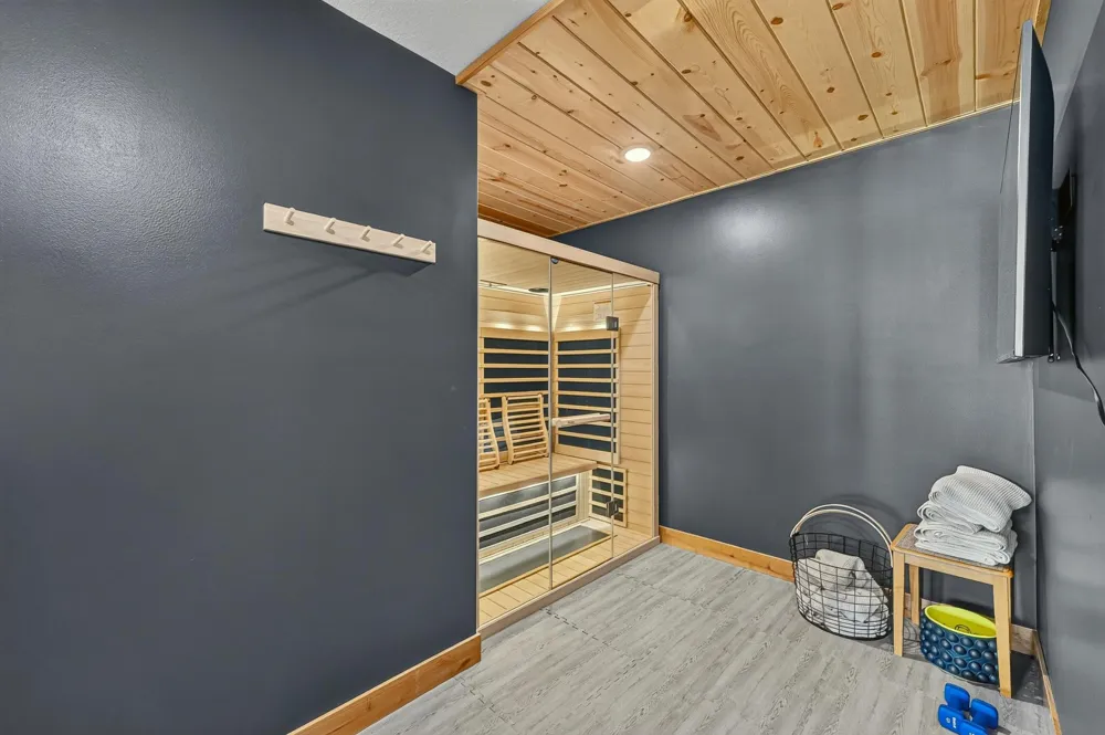 513 Hillside Drive SE Chatfield, MN 55923