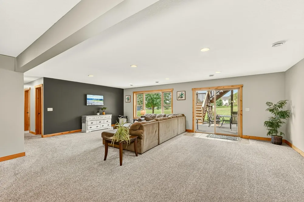 513 Hillside Drive SE Chatfield, MN 55923