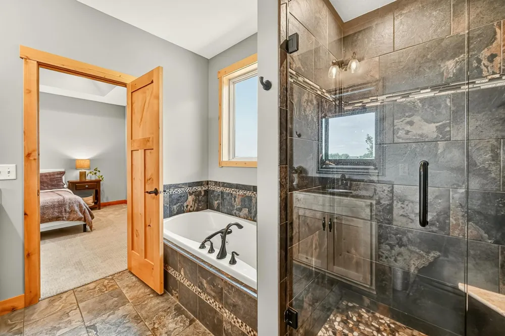 513 Hillside Drive SE Chatfield, MN 55923