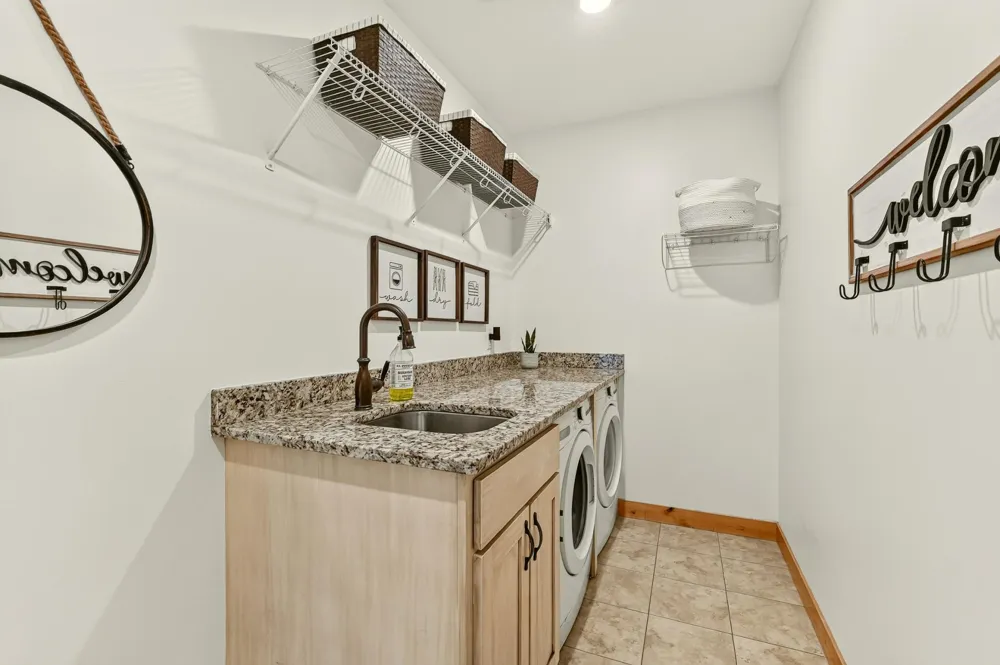 513 Hillside Drive SE Chatfield, MN 55923