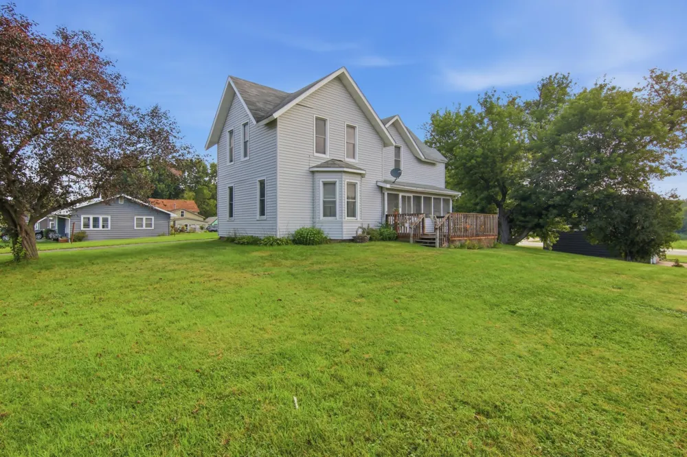 26050 W Stebins Street Eleva, WI 54738