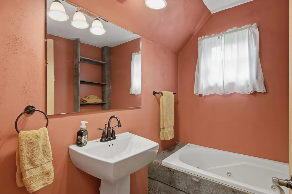 26050 W Stebins Street Eleva, WI 54738