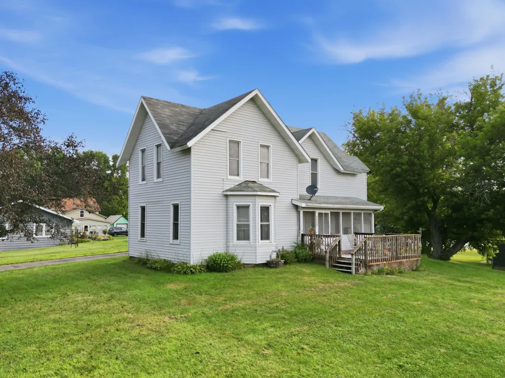 26050 W Stebins Street Eleva, WI 54738