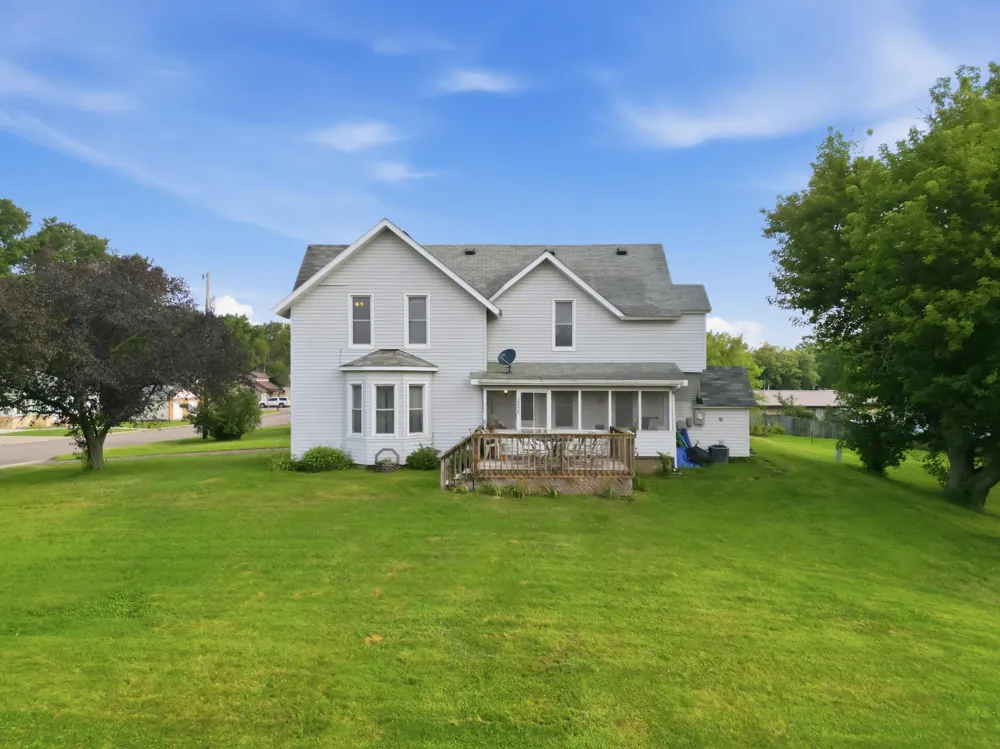 26050 W Stebins Street Eleva, WI 54738