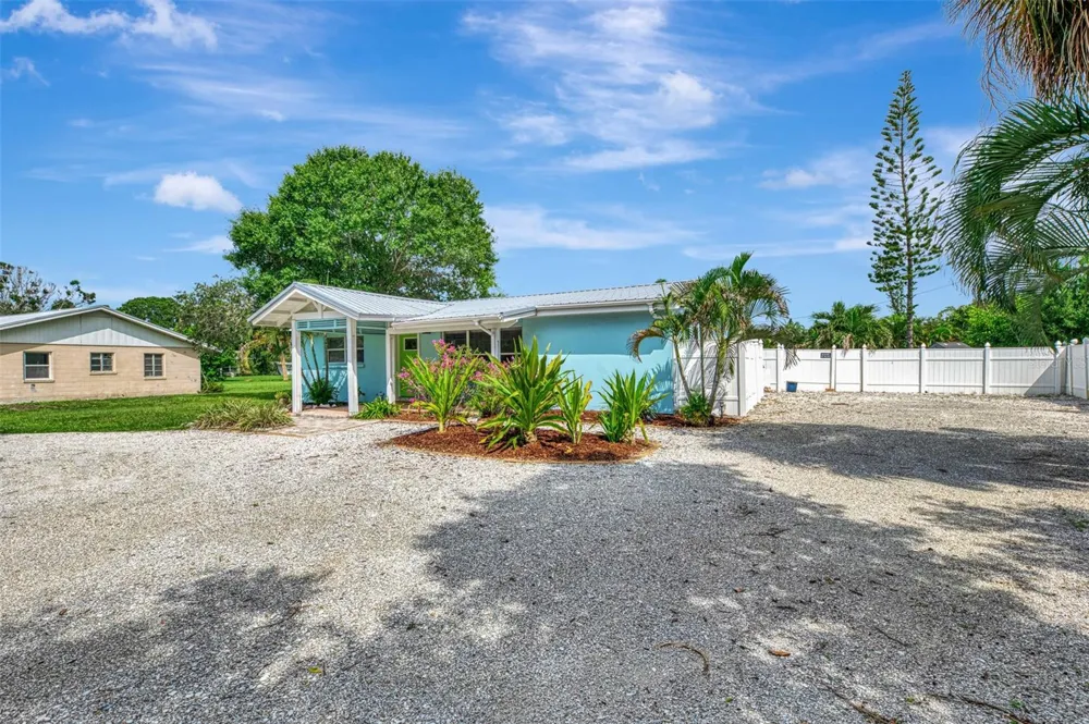 1731 REDWOOD STREET Sarasota, FL 34231