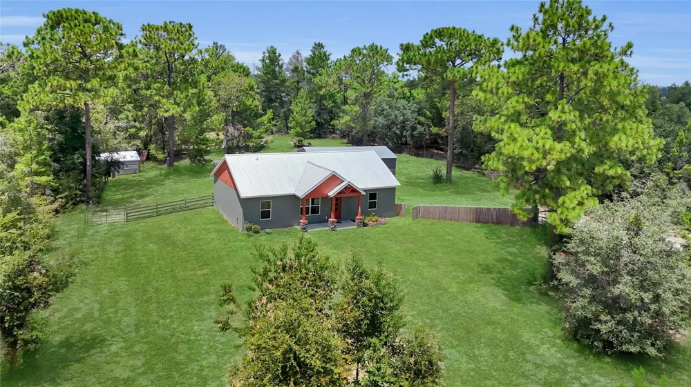 1170 CR 543B Sumterville, FL 33585
