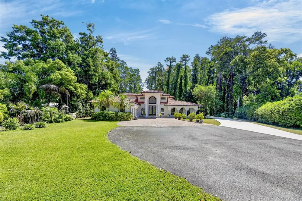 17309 LINDA VISTA CIRCLE Lutz, FL 33548