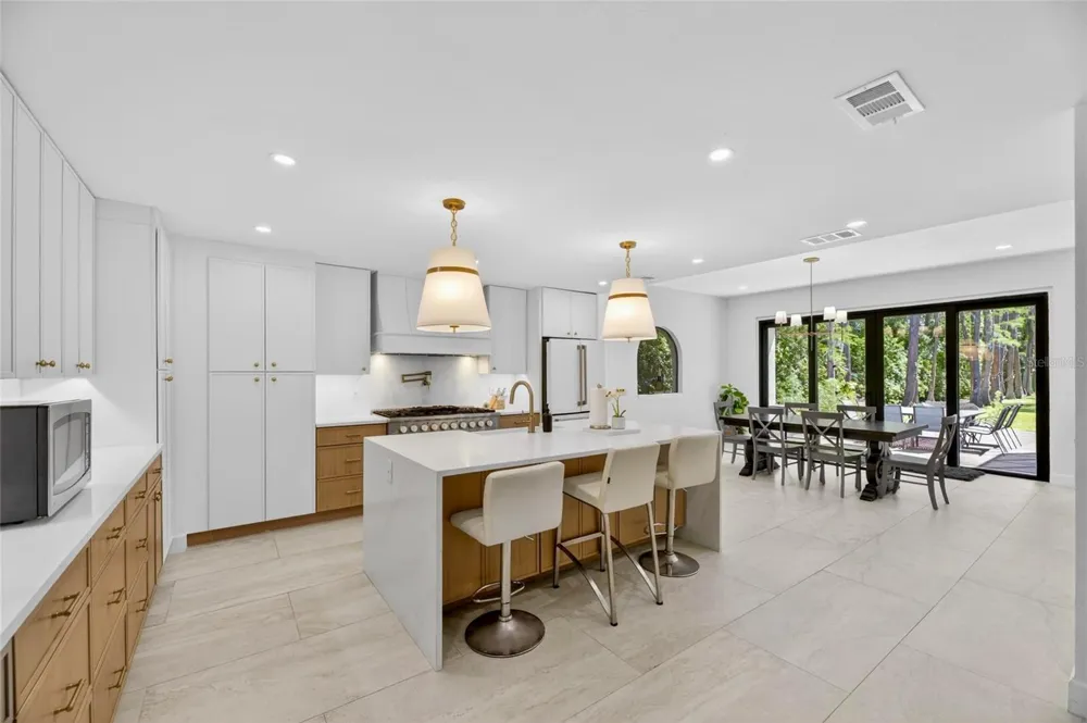 17309 LINDA VISTA CIRCLE Lutz, FL 33548