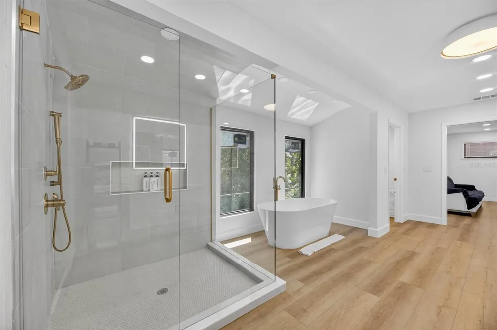 17309 LINDA VISTA CIRCLE Lutz, FL 33548