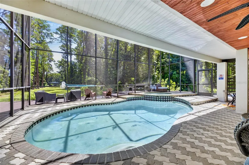17309 LINDA VISTA CIRCLE Lutz, FL 33548