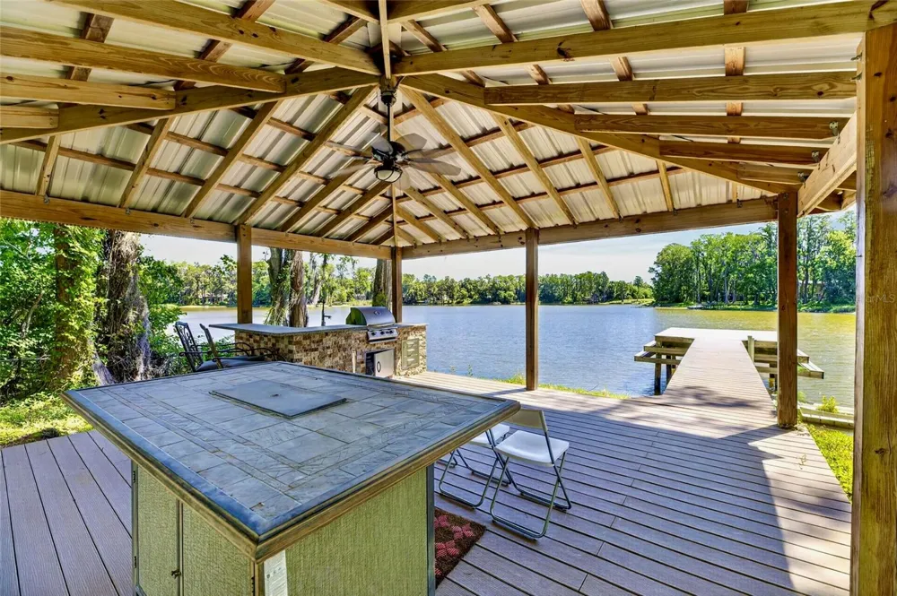 17309 LINDA VISTA CIRCLE Lutz, FL 33548