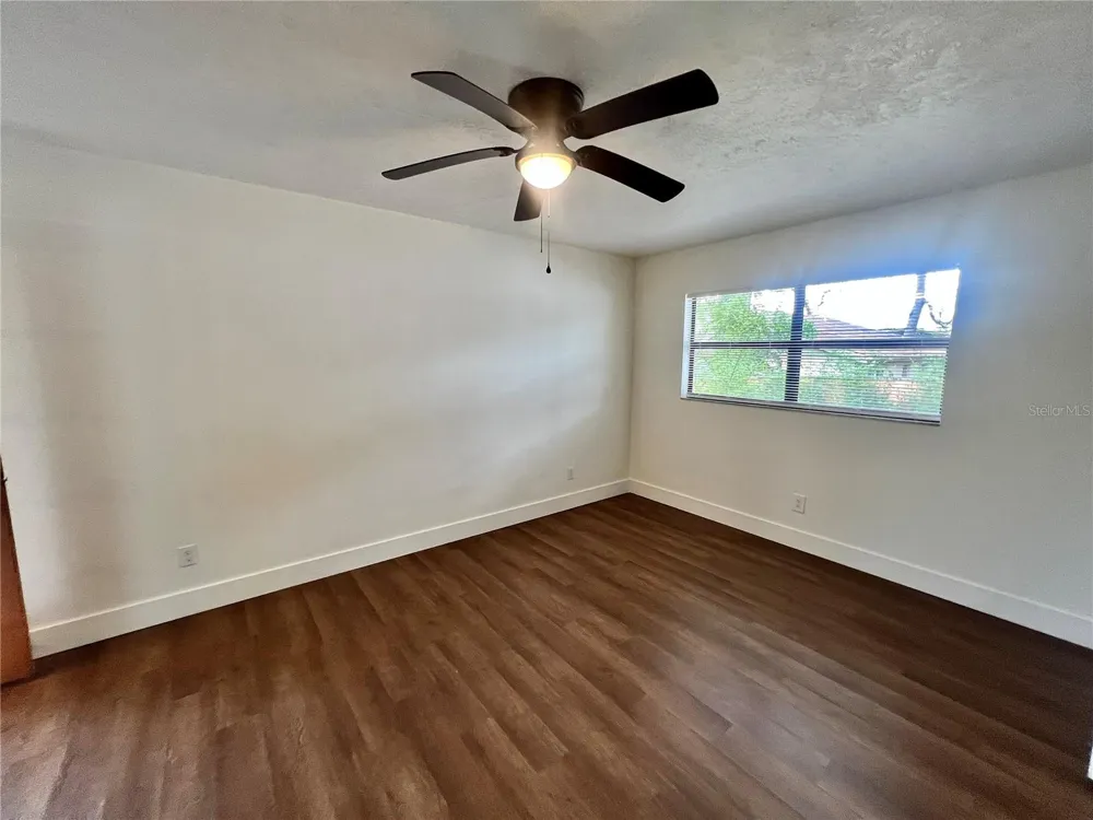 4614 E SENECA AVENUE Tampa, FL 33617