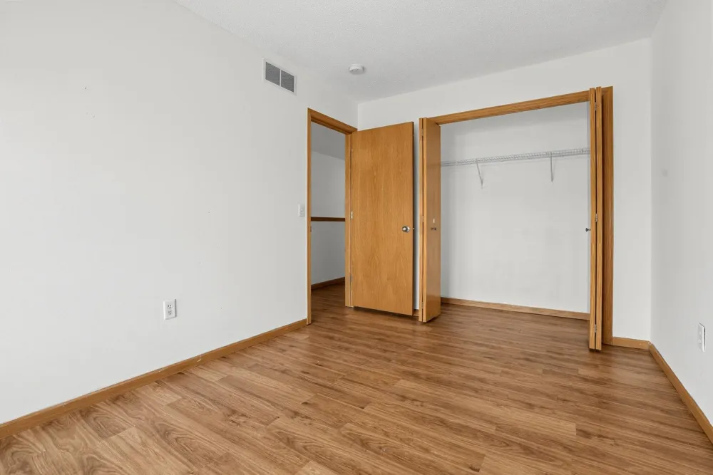 1473 Magnolia Avenue E Saint Paul, MN 55106