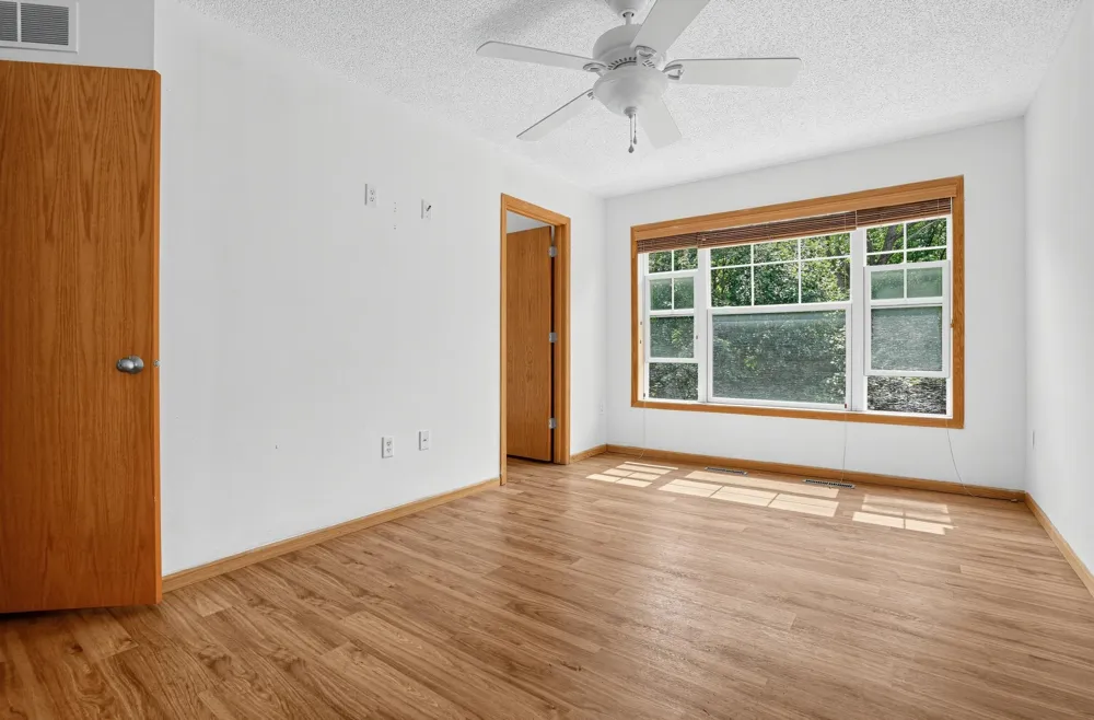 1473 Magnolia Avenue E Saint Paul, MN 55106