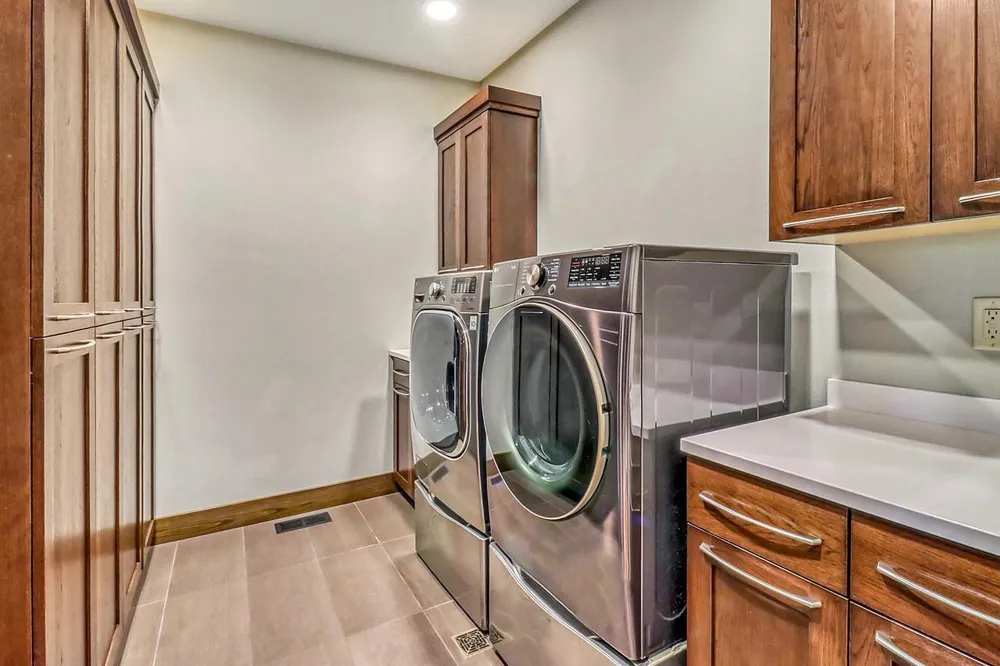 405 20th Avenue E West Fargo, ND 58078