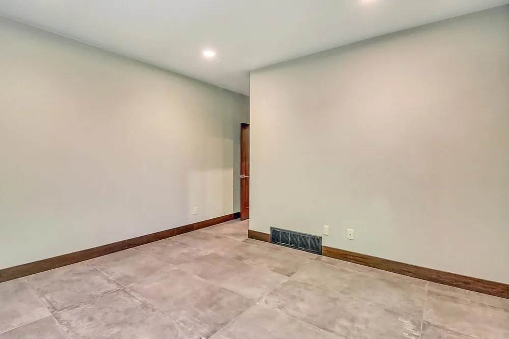 405 20th Avenue E West Fargo, ND 58078