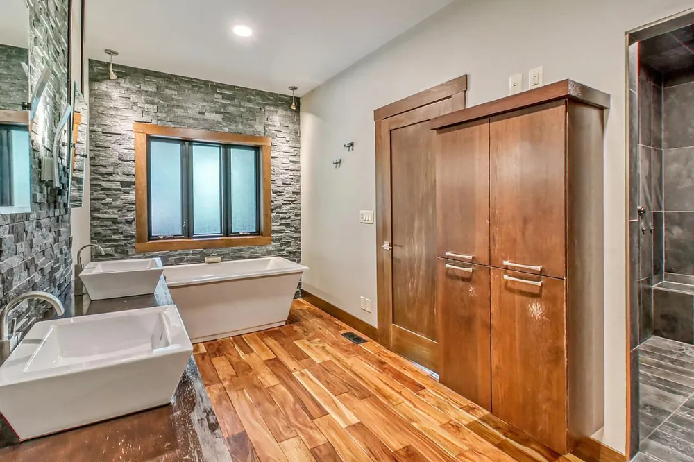 405 20th Avenue E West Fargo, ND 58078