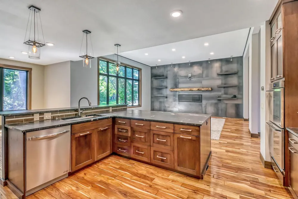 405 20th Avenue E West Fargo, ND 58078
