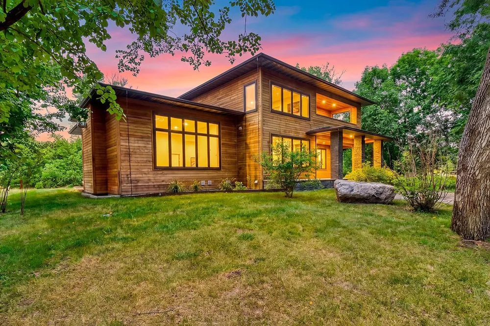 405 20th Avenue E West Fargo, ND 58078