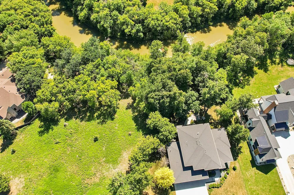 405 20th Avenue E West Fargo, ND 58078