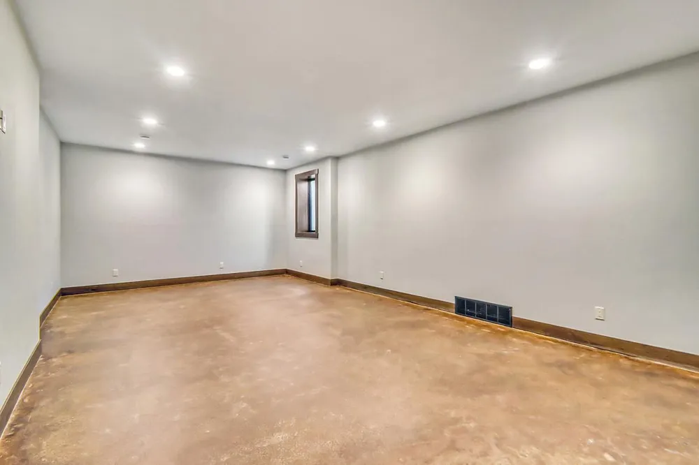 405 20th Avenue E West Fargo, ND 58078
