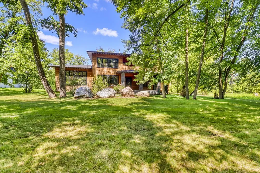 405 20th Avenue E West Fargo, ND 58078