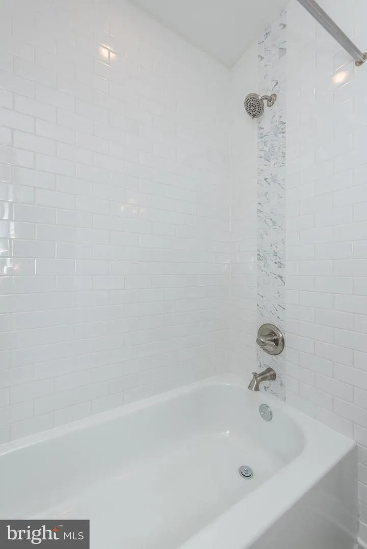 836 EDMONDSON AVENUE Baltimore, MD 21201