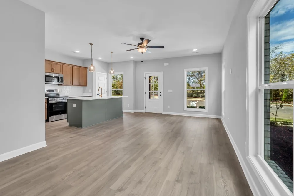 344 Twig PVT Ct Hendersonville, TN 37075