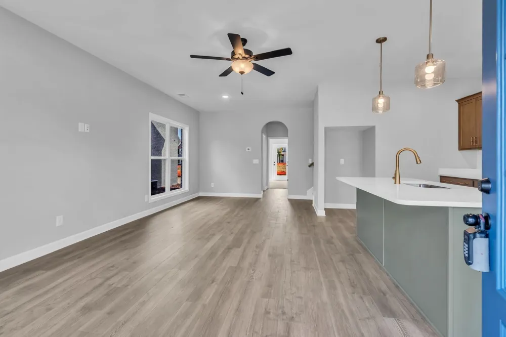 348 Twig PVT Ct Hendersonville, TN 37075