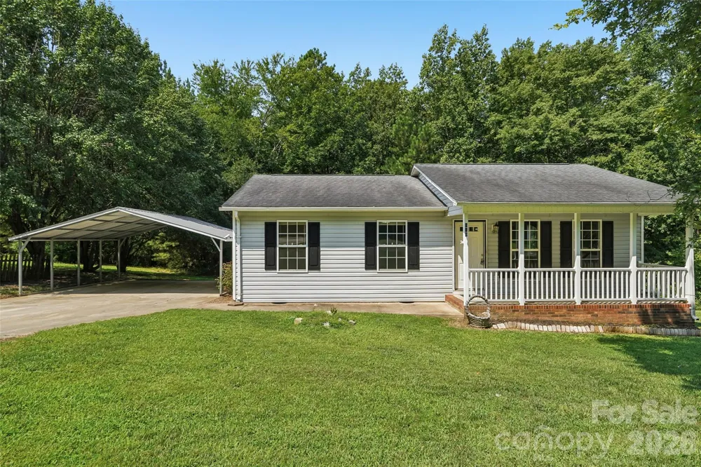 916 Long Branch Road Grover, NC 28073