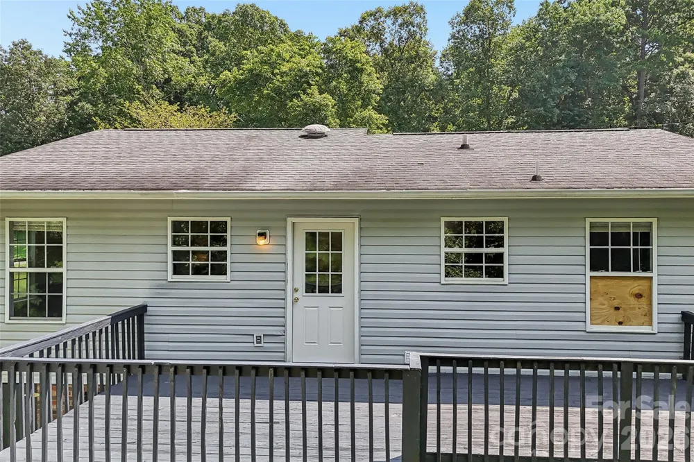 916 Long Branch Road Grover, NC 28073