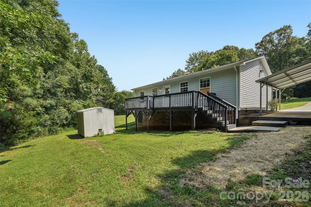 916 Long Branch Road Grover, NC 28073