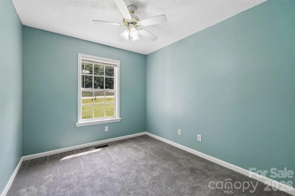 916 Long Branch Road Grover, NC 28073
