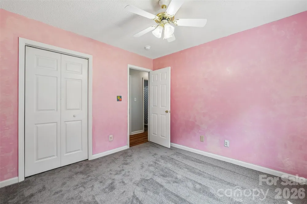 916 Long Branch Road Grover, NC 28073
