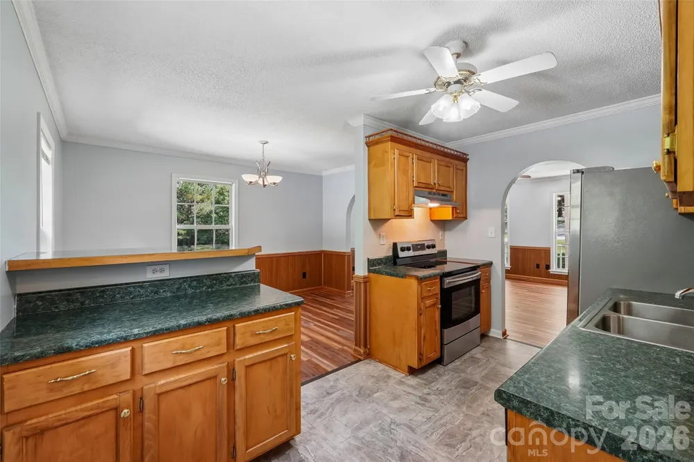 916 Long Branch Road Grover, NC 28073