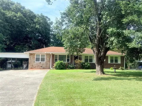 3879 Sharon Drive