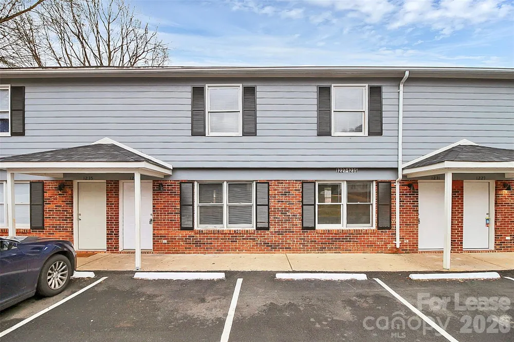 1233 Anderson Street Gastonia, NC 28054