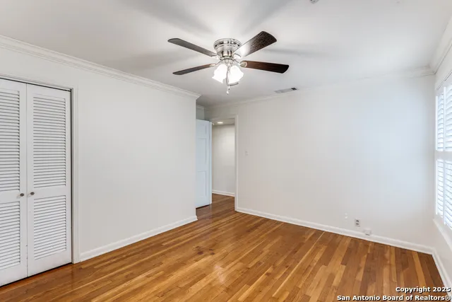 100 SEFORD DR Terrell Hills, TX 78209