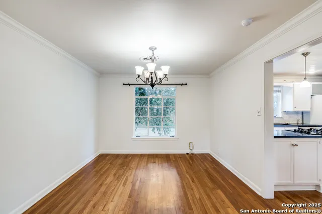 100 SEFORD DR Terrell Hills, TX 78209