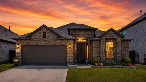 1919 Huron Drive