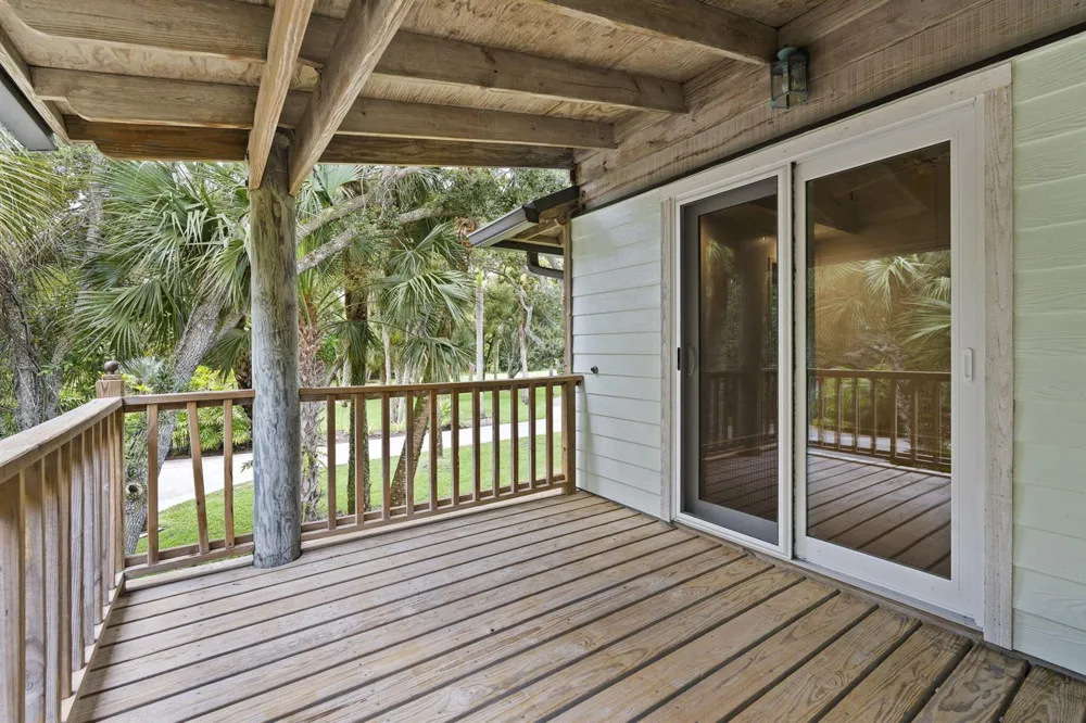 2511 Lightlewood Lane Fort Pierce, FL 34946