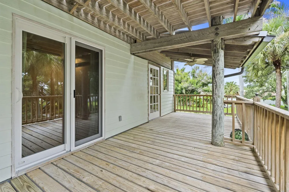 2511 Lightlewood Lane Fort Pierce, FL 34946