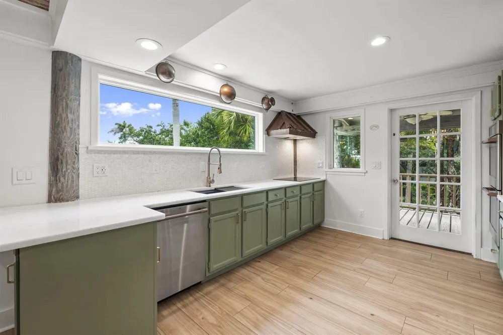 2511 Lightlewood Lane Fort Pierce, FL 34946